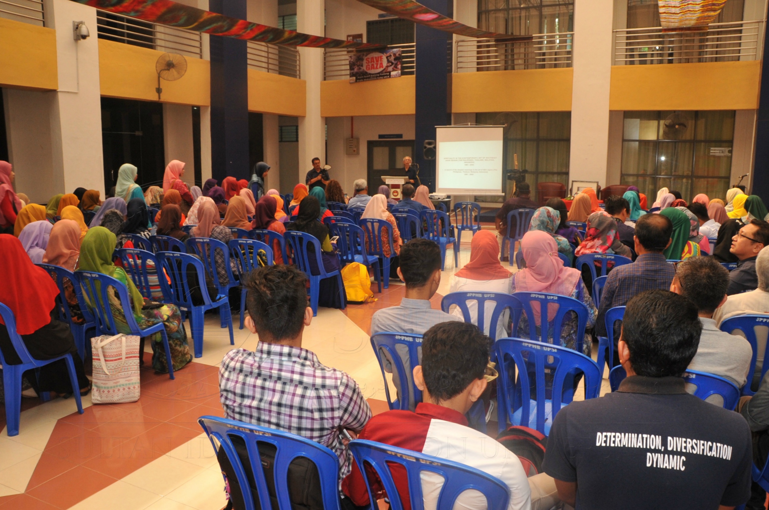 PRO15 173 ESE HAS 2205